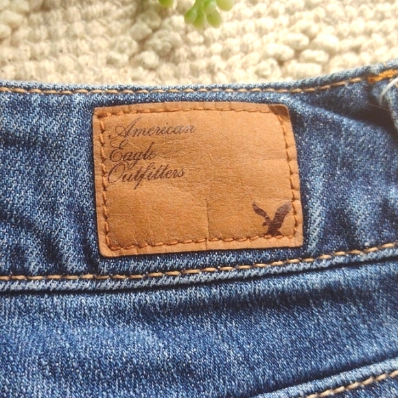 American Eagle blue jean short (stretch) - Picture 3 of 10